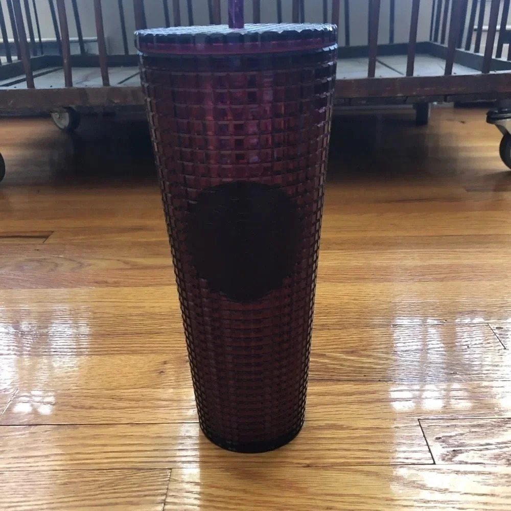 Holiday 2020 Starbucks tumbler